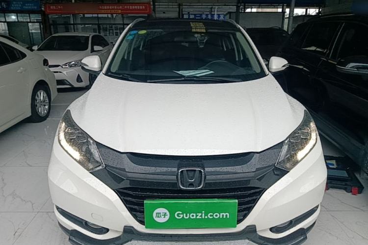 Used Honda Vezel 2015 1.8L CVT 2WD Luxury Model Front
