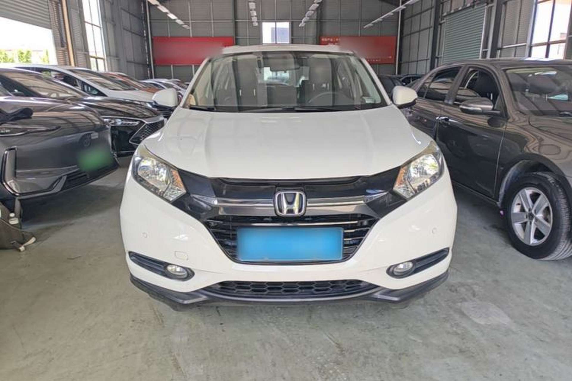 Used Honda Vezel 2015 1.5L CVT two-wheel drive Comfort trim Front