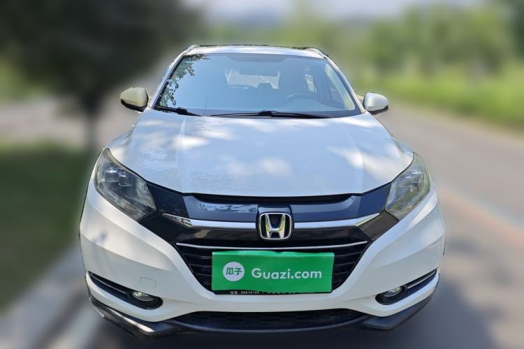 Used Honda Vezel 2015 1.8L CVT 2WD Luxury Model Front