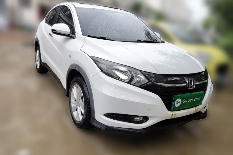 Used Honda Vezel 2015 1.5L CVT two-wheel drive Comfort trim Front Right 45 Deg