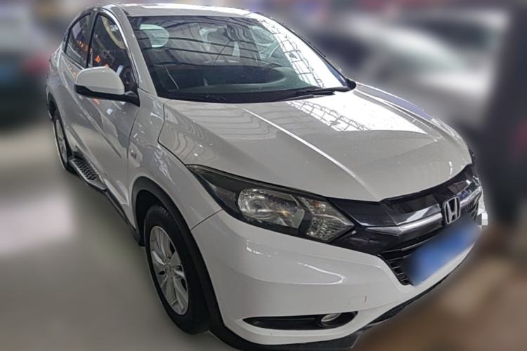 Used Honda Vezel 2015 1.5L CVT two-wheel drive Comfort trim Front Right 45 Deg