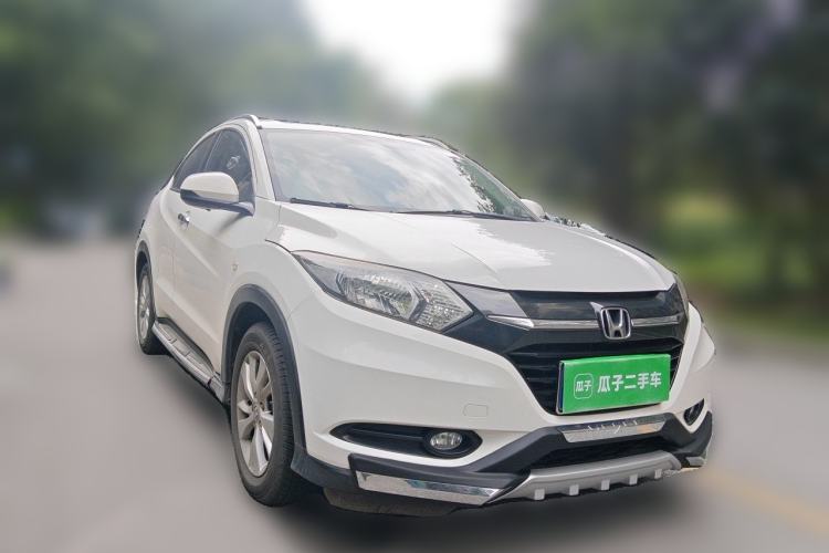 Used Honda Vezel 2015 1.5L CVT two-wheel drive Comfort trim Front Right 45 Deg