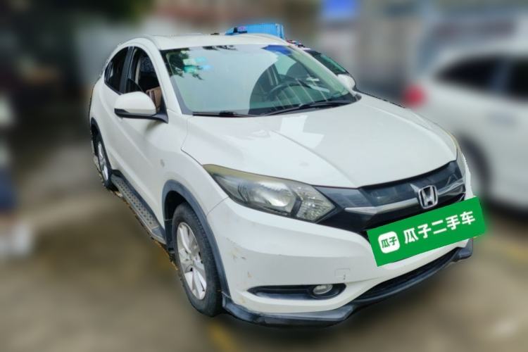 Used Honda Vezel 2015 1.8L CVT 2WD Elite Model Front Right 45 Deg