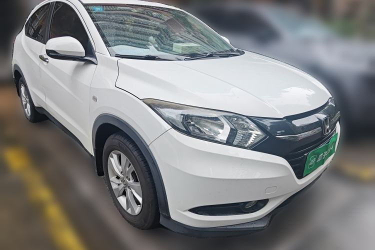 Used Honda Vezel 2015 1.5L CVT two-wheel drive Comfort trim Front Right 45 Deg