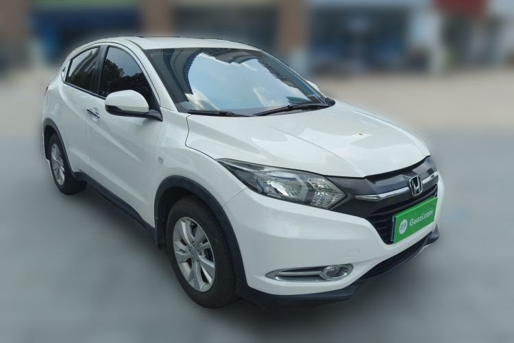 Used Honda Vezel 2015 1.5L CVT two-wheel drive Comfort trim Front Right 45 Deg
