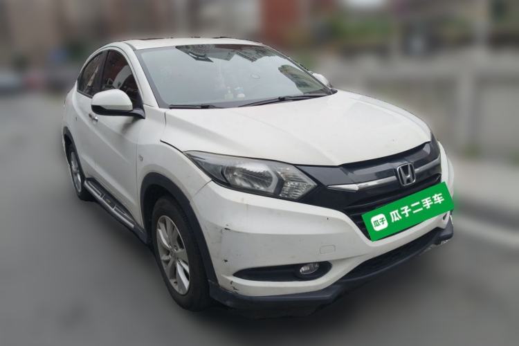 Used Honda Vezel 2015 1.5L CVT two-wheel drive Comfort trim Front Right 45 Deg