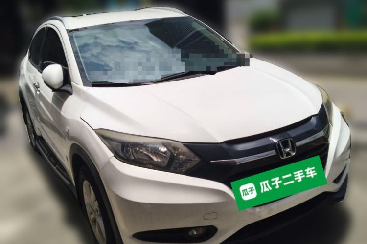 Used Honda Vezel 2015 1.8L CVT 2WD Elite Model Front Right 45 Deg