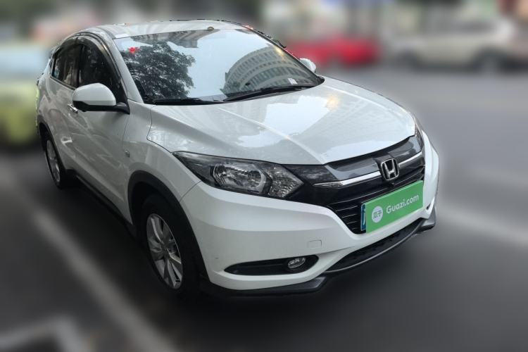 Used Honda Vezel 2015 1.5L CVT two-wheel drive Comfort trim Front Right 45 Deg