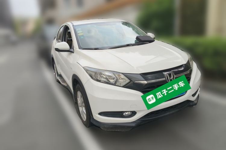 Used Honda Vezel 2015 1.8L CVT 2WD Elite Model Front Right 45 Deg