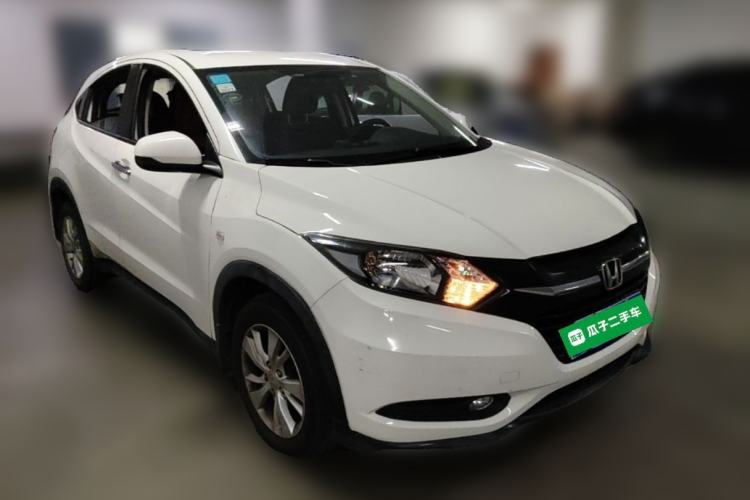 Used Honda Vezel 2015 1.8L CVT 2WD Elite Model Front Right 45 Deg