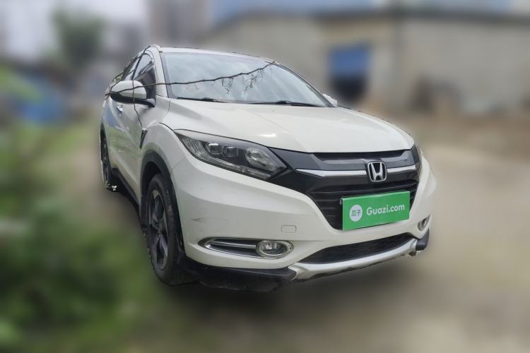 Used Honda Vezel 2015 1.8L CVT 2WD Luxury Model Front Right 45 Deg