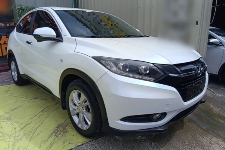 Used Honda Vezel 2015 1.5L CVT two-wheel drive Comfort trim Front Right 45 Deg