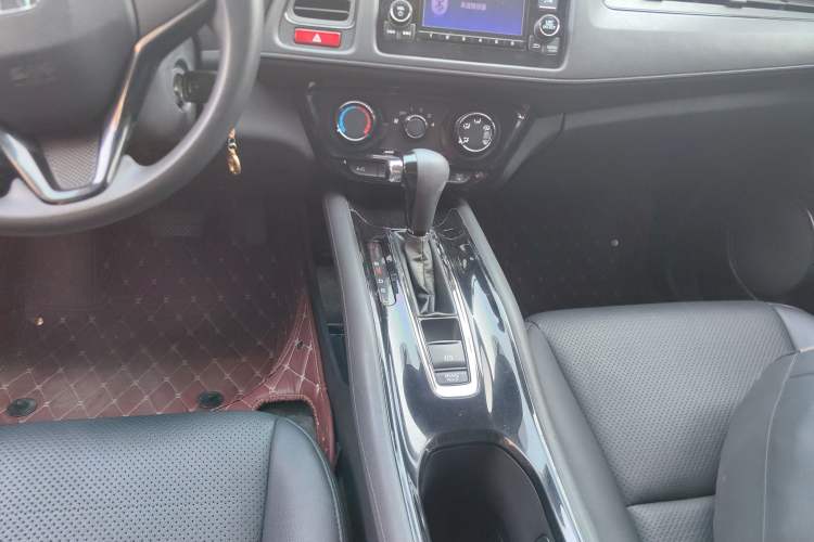 Used Honda Vezel 2015 1.5L CVT two-wheel drive Comfort trim Gear Lever
