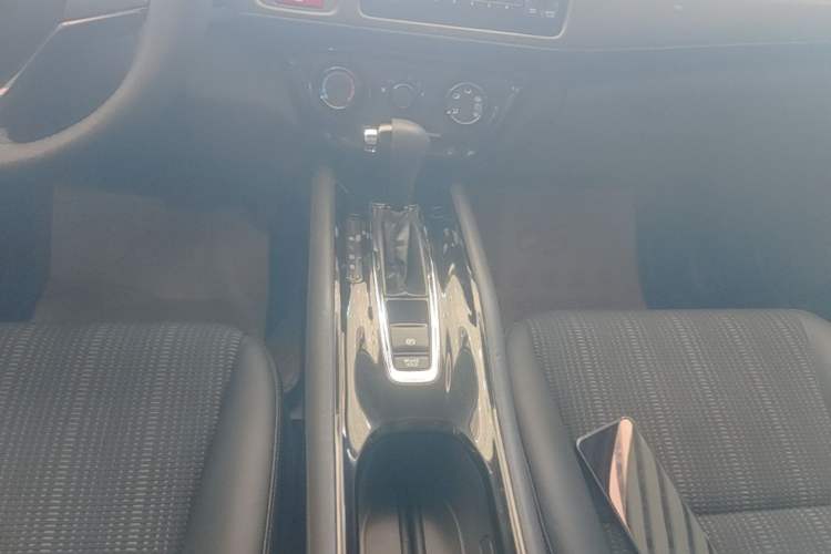 Used Honda Vezel 2015 1.8L CVT 2WD Elite Model Gear Lever