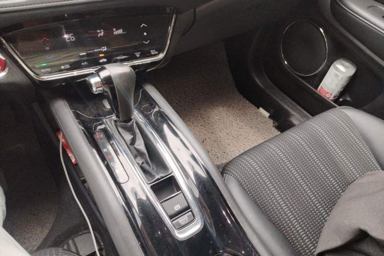 Used Honda Vezel 2015 1.8L CVT 2WD Luxury Model Gear Lever