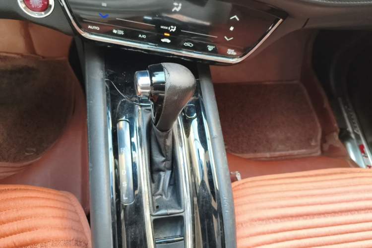 Used Honda Vezel 2015 1.8L CVT 2WD Luxury Model Gear Lever