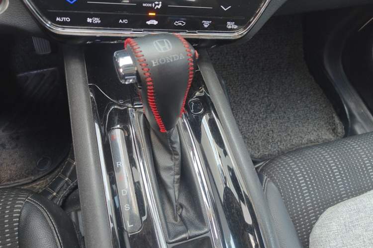 Used Honda Vezel 2015 1.8L CVT 2WD Luxury Model Gear Lever