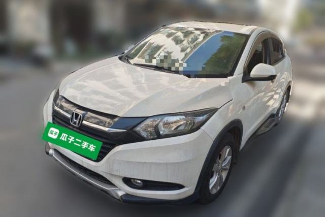 Ojetý Honda Vezel 2015 1.5L CVT two-wheel drive Comfort trim