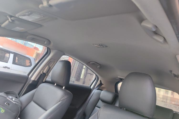 Used Honda Vezel 2015 1.5L CVT two-wheel drive Comfort trim Headliner
