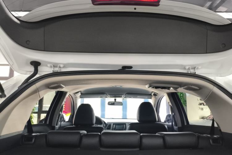 Used Honda Vezel 2015 1.8L Manual Two-Wheel Drive Elite Version Headliner
