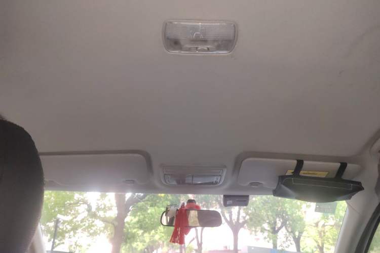 Used Honda Vezel 2015 1.5L CVT two-wheel drive Comfort trim Headliner