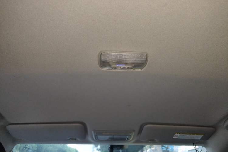 Used Honda Vezel 2015 1.5L CVT two-wheel drive Comfort trim Headliner