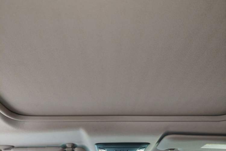 Used Honda Vezel 2015 1.8L CVT 2WD Luxury Model Headliner