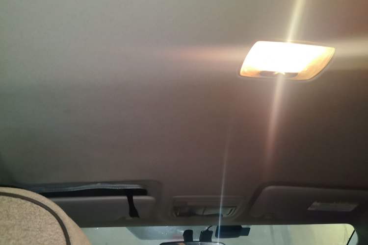 Used Honda Vezel 2015 1.8L Manual Two-Wheel Drive Elite Version Headliner