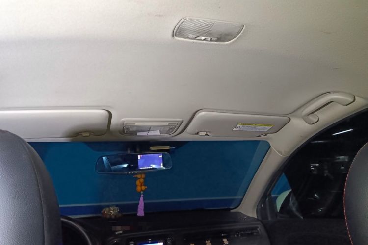 Used Honda Vezel 2015 1.5L CVT two-wheel drive Comfort trim Headliner