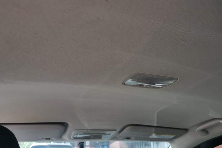 Used Honda Vezel 2015 1.5L CVT two-wheel drive Comfort trim Headliner