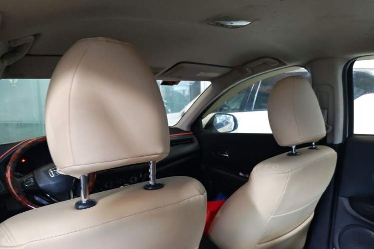 Used Honda Vezel 2015 1.5L CVT two-wheel drive Comfort trim Headliner