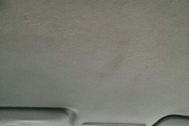 Used Honda Vezel 2015 1.5L CVT two-wheel drive Comfort trim Headliner