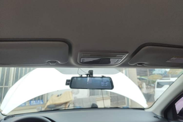 Used Honda Vezel 2015 1.5L CVT two-wheel drive Comfort trim Headliner