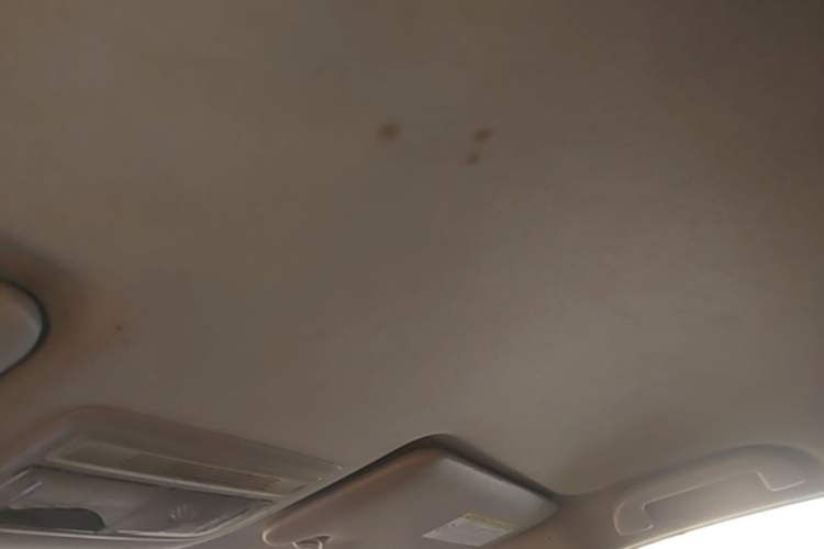 Used Honda Vezel 2015 1.5L CVT two-wheel drive Comfort trim Headliner