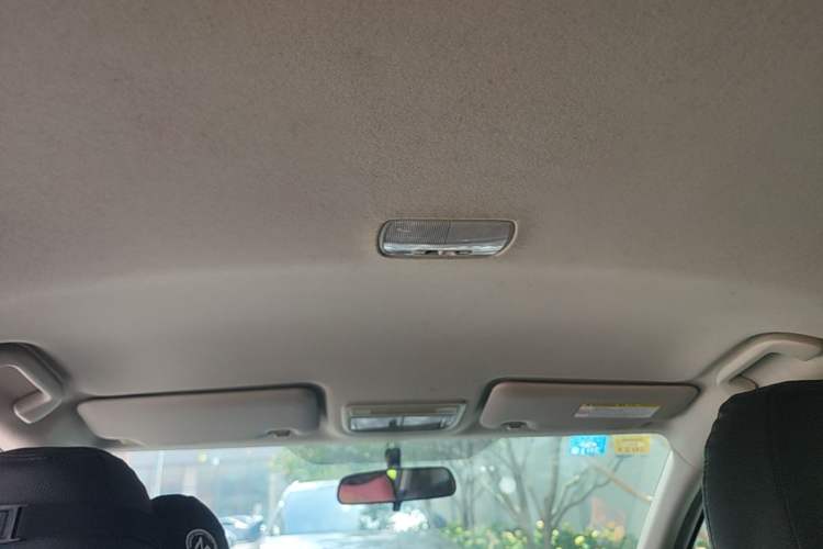 Used Honda Vezel 2015 1.5L CVT two-wheel drive Comfort trim Headliner