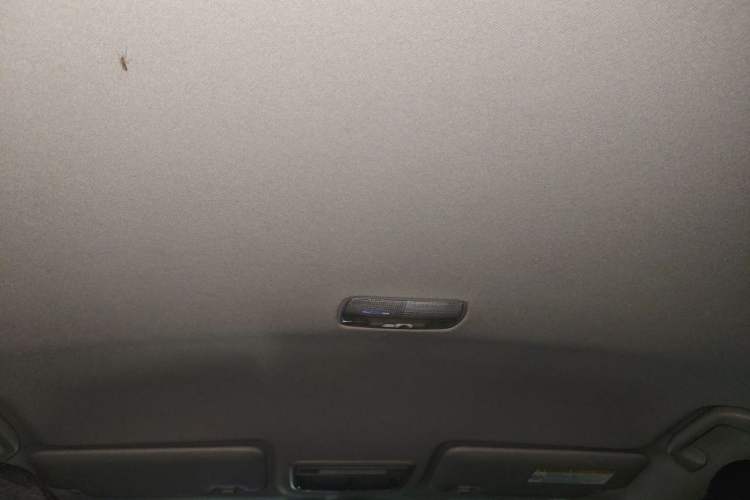 Used Honda Vezel 2015 1.5L CVT two-wheel drive Comfort trim Headliner