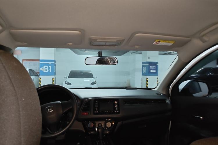 Used Honda Vezel 2015 1.5L CVT two-wheel drive Comfort trim Headliner