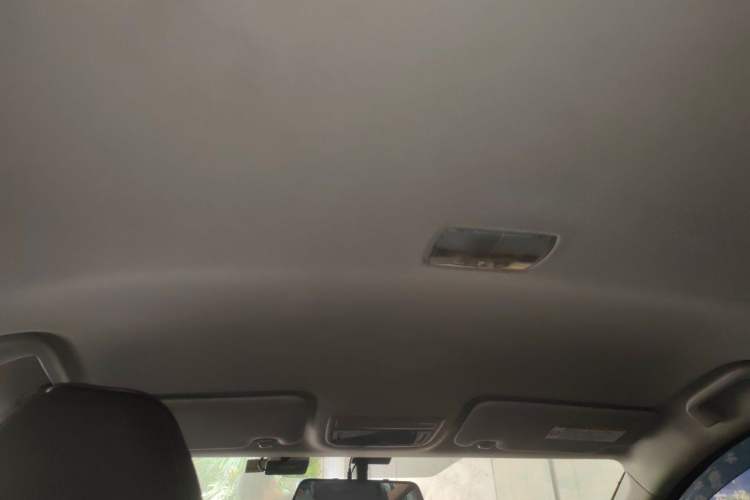Used Honda Vezel 2015 1.5L CVT two-wheel drive Comfort trim Headliner