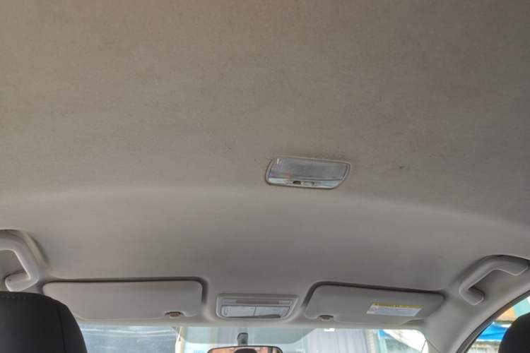 Used Honda Vezel 2015 1.5L CVT two-wheel drive Comfort trim Headliner