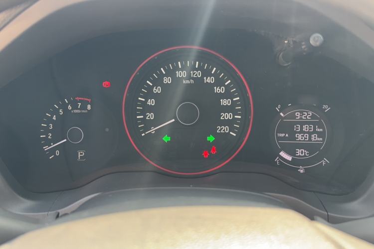 Used Honda Vezel 2015 1.5L CVT two-wheel drive Comfort trim Instrument Cluster