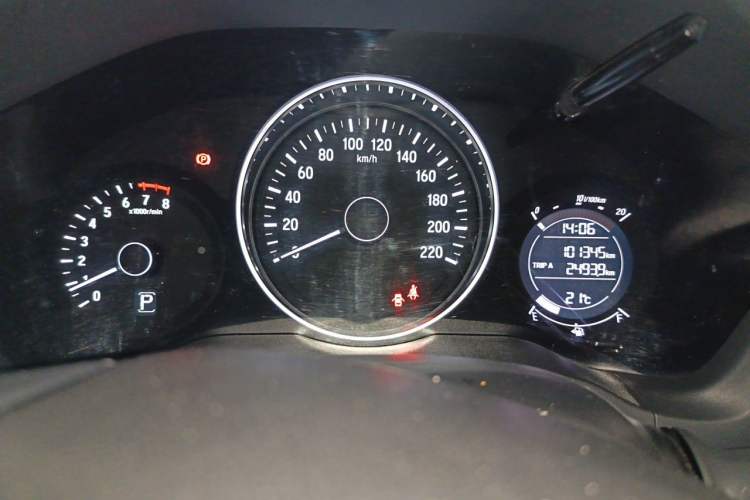 Used Honda Vezel 2015 1.5L CVT two-wheel drive Comfort trim Instrument Cluster
