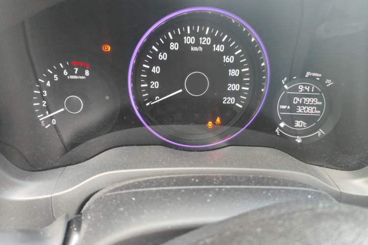 Used Honda Vezel 2015 1.5L manual two-wheel drive Comfort trim level Instrument Cluster