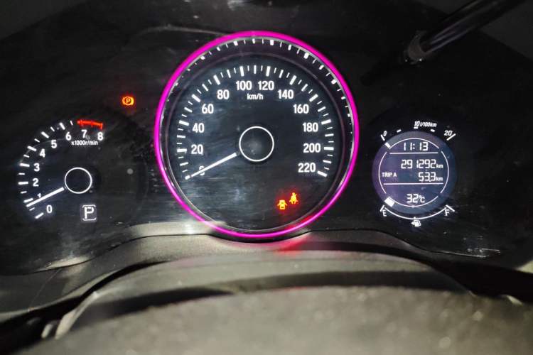 Used Honda Vezel 2015 1.5L CVT two-wheel drive Comfort trim Instrument Cluster