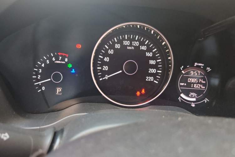 Used Honda Vezel 2015 1.5L CVT two-wheel drive Comfort trim Instrument Cluster
