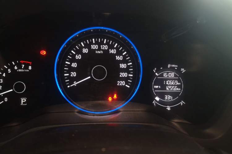 Used Honda Vezel 2015 1.5L CVT two-wheel drive Comfort trim Instrument Cluster