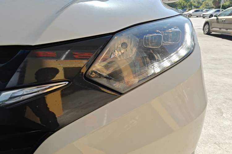 Used Honda Vezel 2015 1.8L CVT 2WD Luxury Model Left Front Headlight
