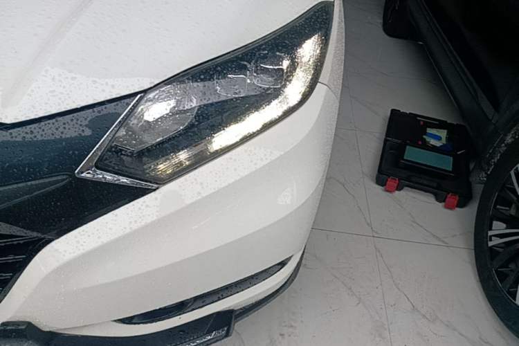 Used Honda Vezel 2015 1.8L CVT 2WD Luxury Model Left Front Headlight