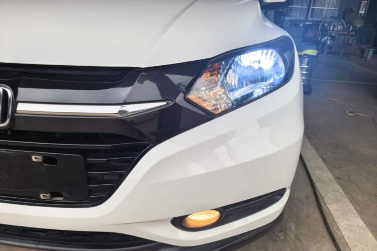Used Honda Vezel 2015 1.5L CVT two-wheel drive Comfort trim Left Front Headlight
