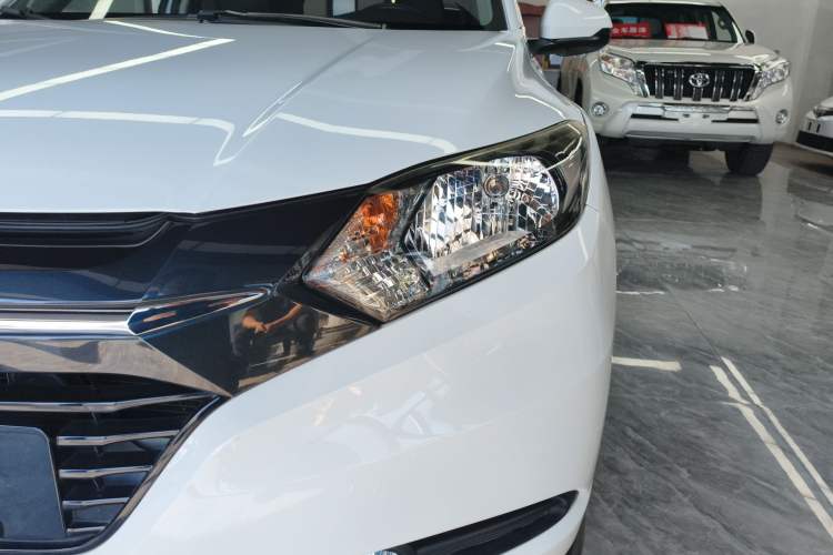 Used Honda Vezel 2015 1.8L Manual Two-Wheel Drive Elite Version Left Front Headlight