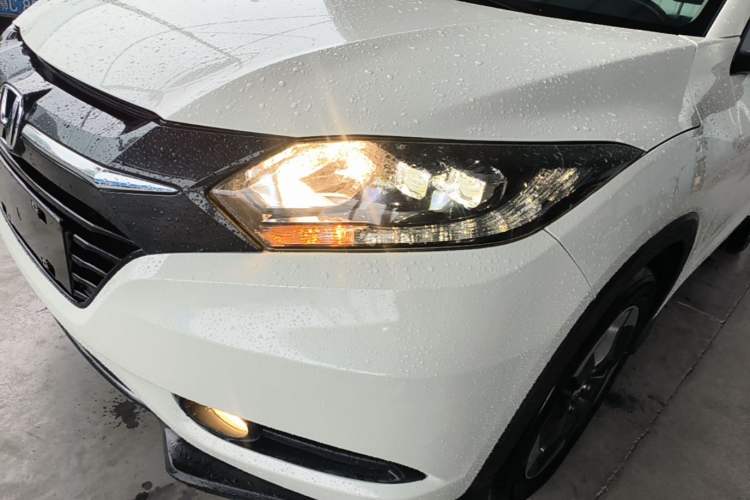 Used Honda Vezel 2015 1.8L CVT 2WD Luxury Model Left Front Headlight